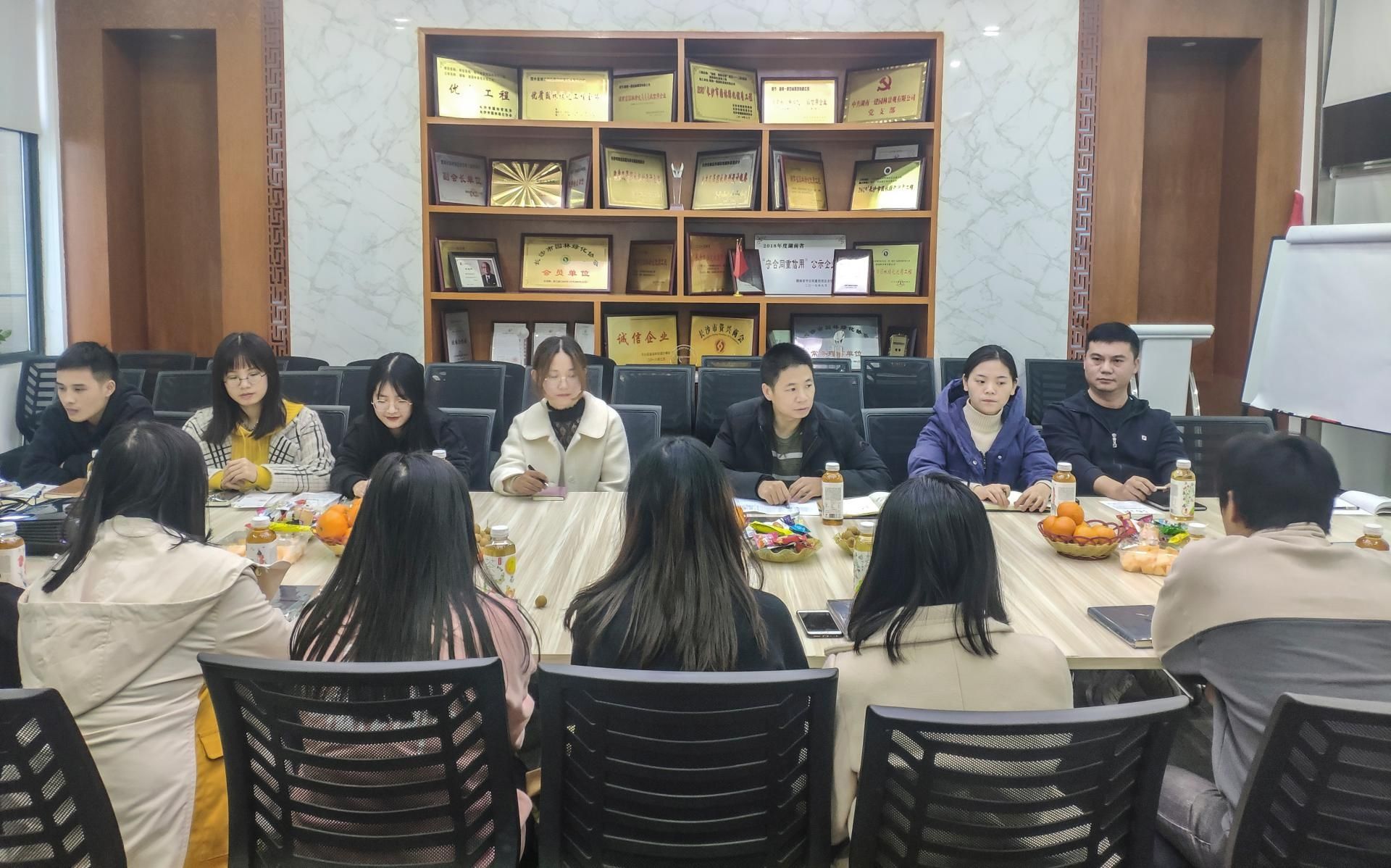 湖南省一建園林建設(shè)有限公司 湖南省一建園林建設(shè)有限公司